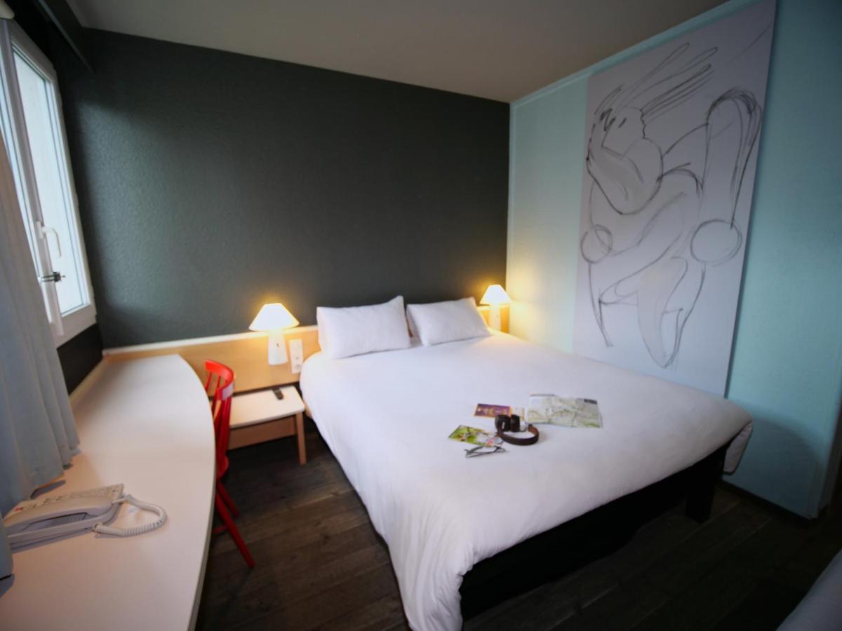 Ibis Chartres Ouest Hotel 3*