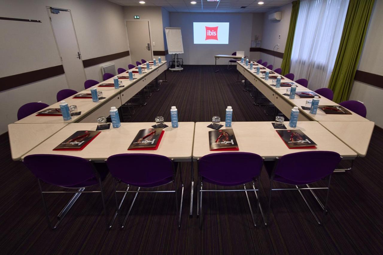 Ibis Chartres Ouest Hotel