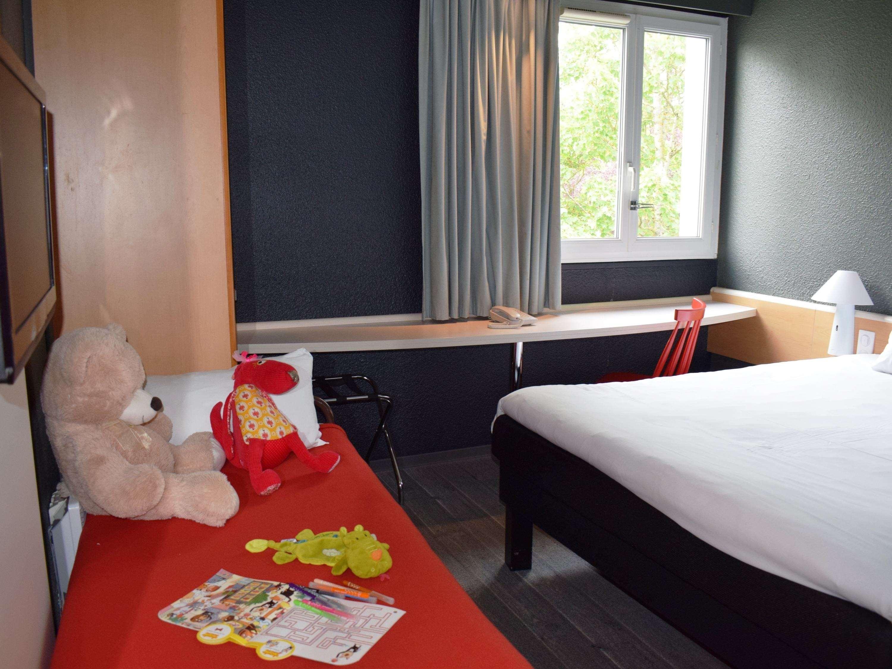 Hotel Ibis Chartres Ouest 3*