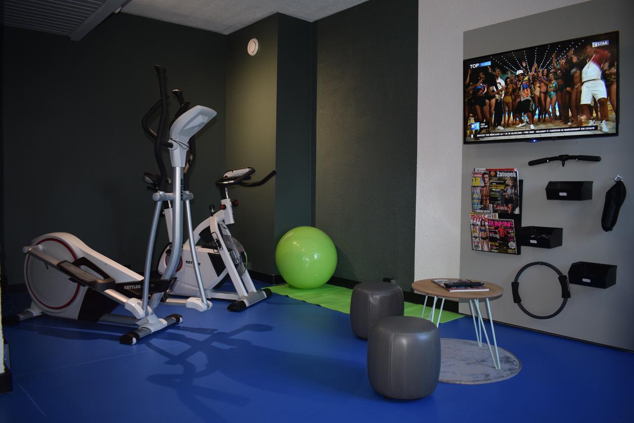 Ibis Chartres Ouest Hotel