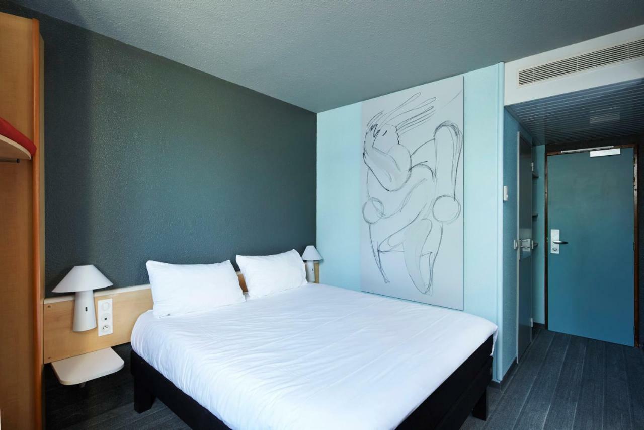 Ibis Chartres Ouest Hotel